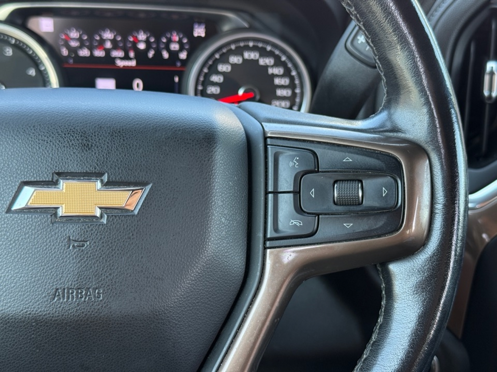 2020 Chevrolet Silverado 2500HD 4WD Crew Cab Standard Bed High Country, 38881, Photo