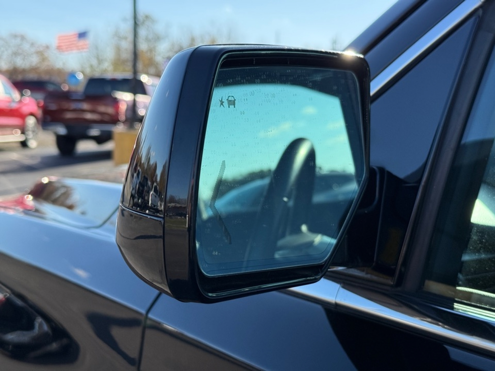 2020 Chevrolet Tahoe 4WD LT, 39151, Photo