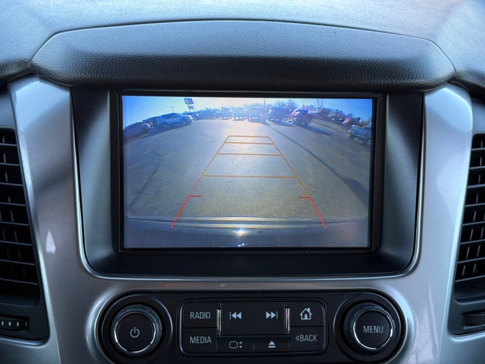 2020 Chevrolet Tahoe 4WD LT, 39151, Photo