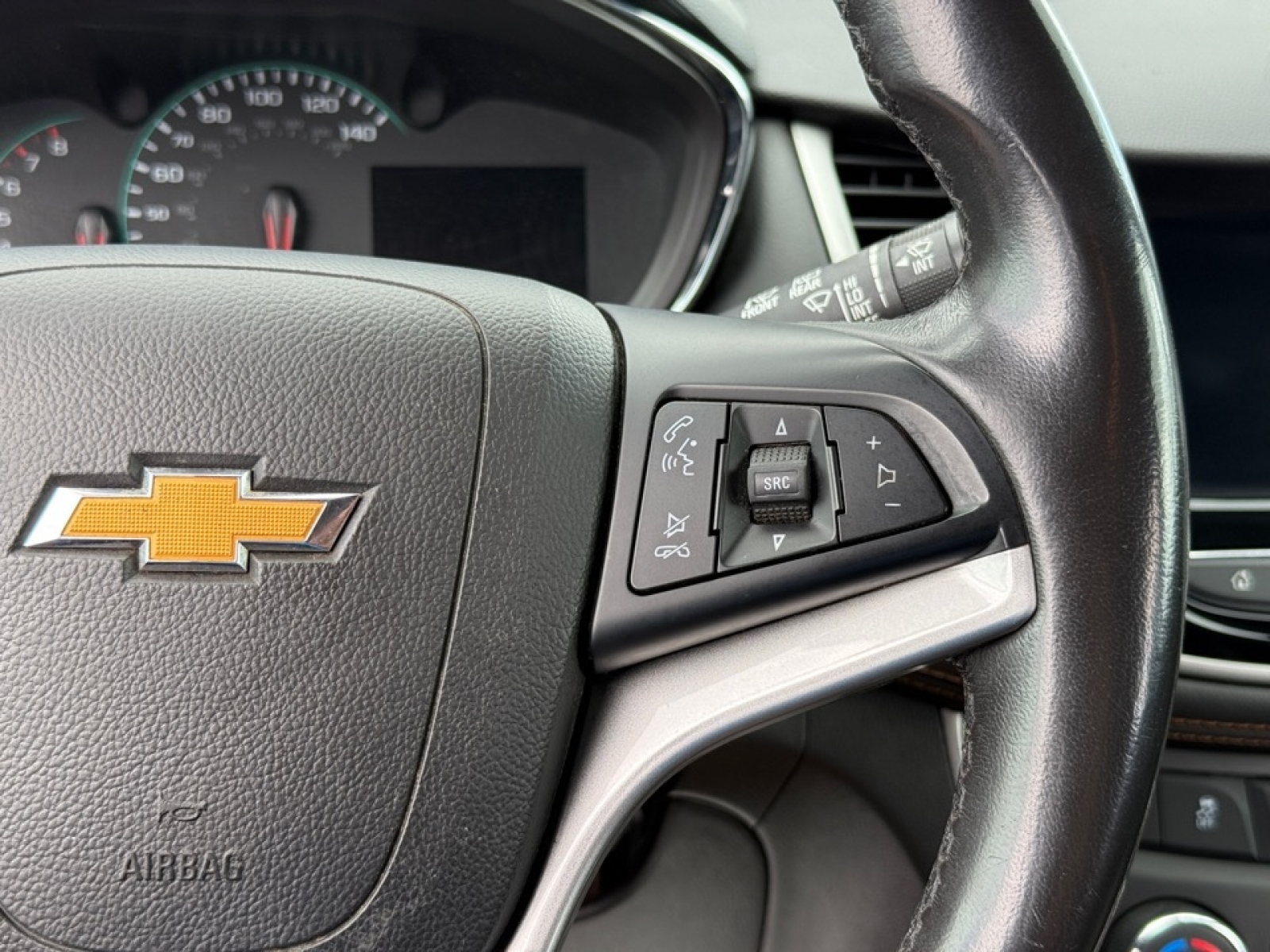 2020 Chevrolet Trax LT photo 25