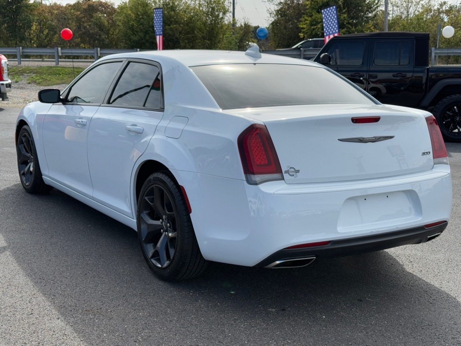 2020 Chrysler 300 Touring, 39015, Photo