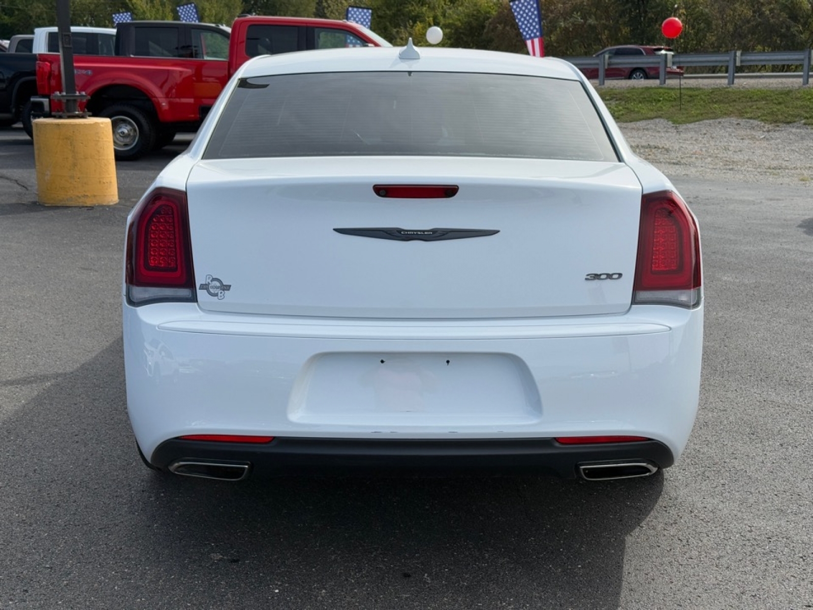 2020 Chrysler 300 Touring, 39015, Photo