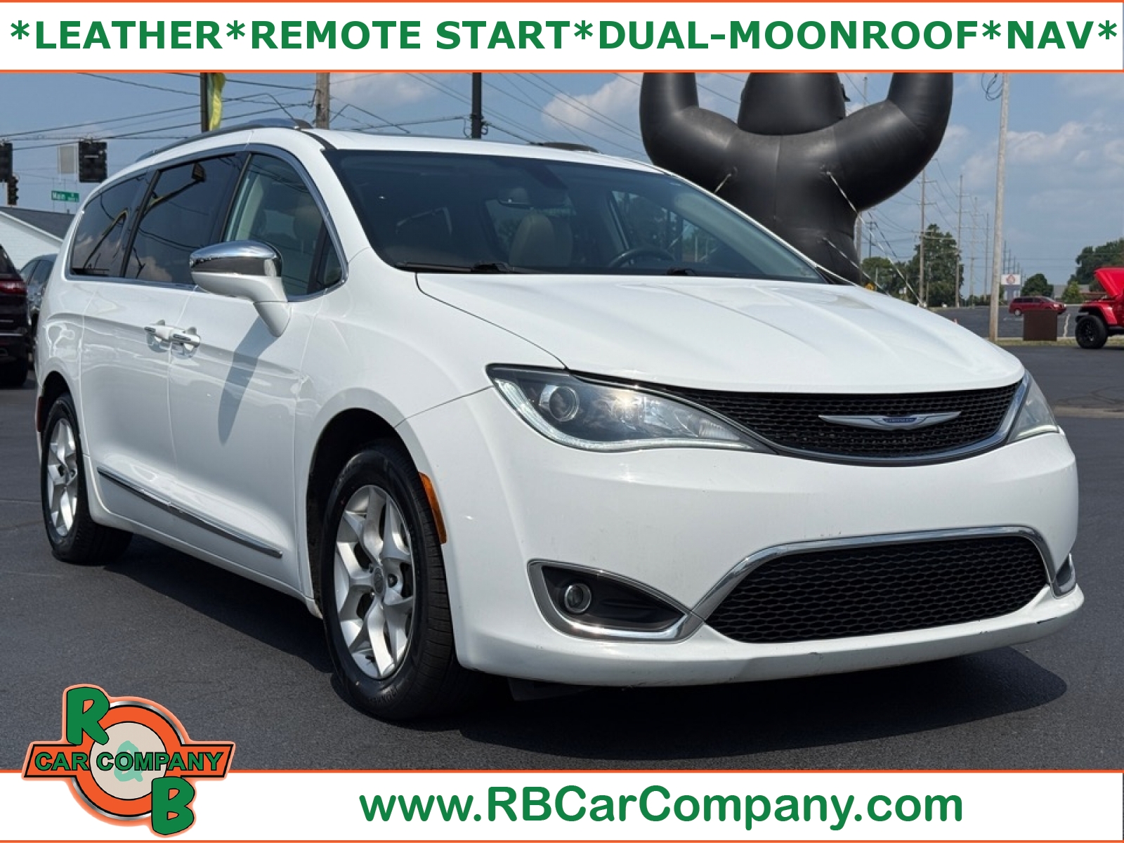 2020 Chrysler Pacifica Limited, 38696, Photo 1