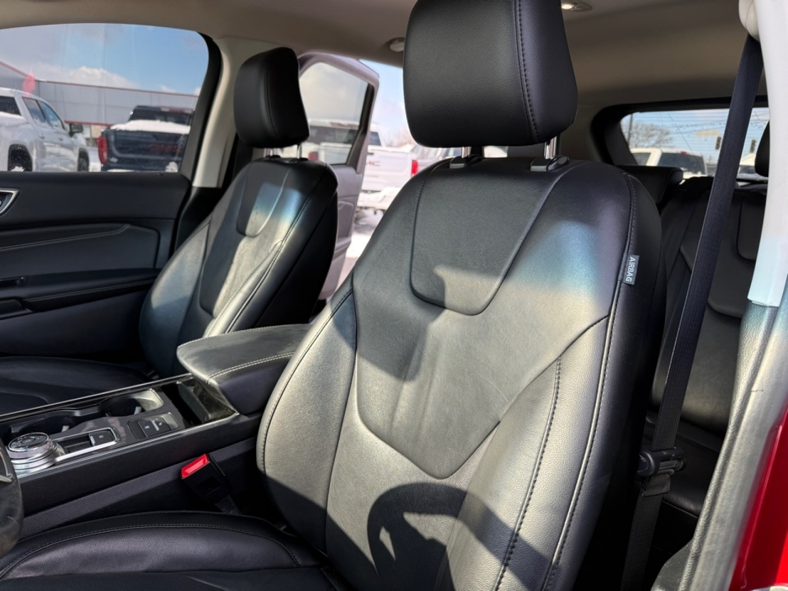 2020 Ford Edge Titanium, 39244, Photo