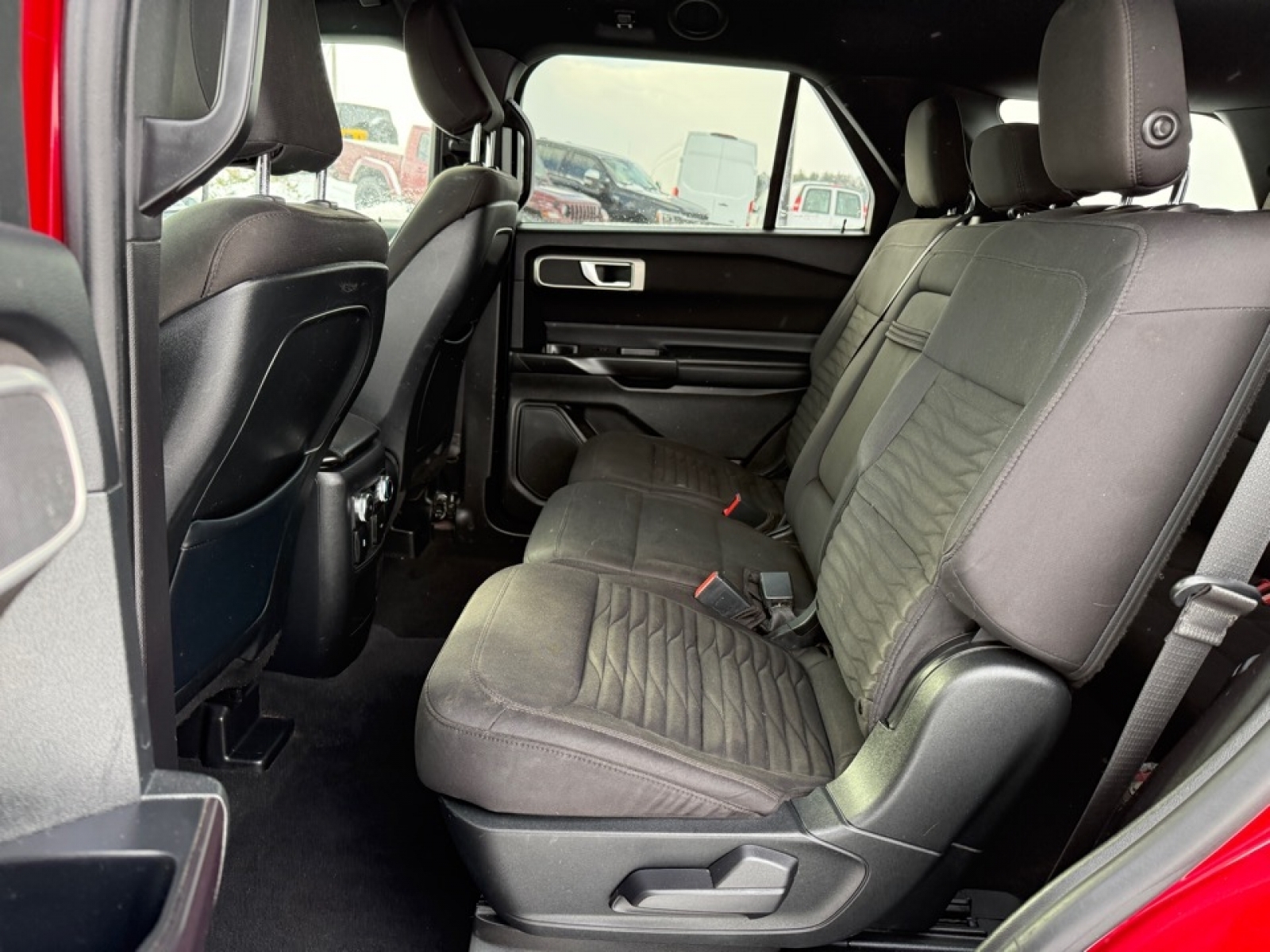 2020 Ford Explorer XLT, 37667A, Photo