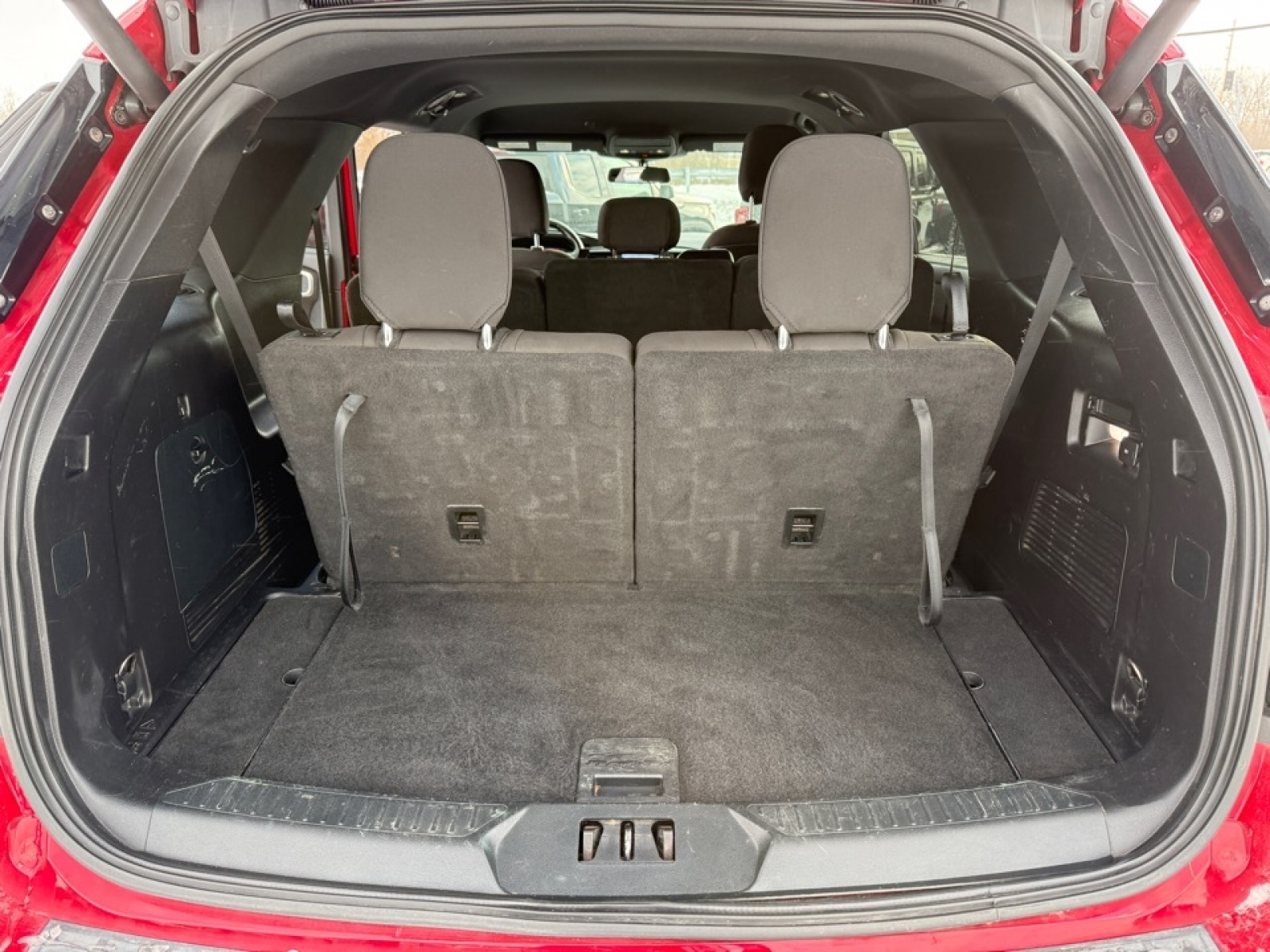 2020 Ford Explorer XLT, 37667A, Photo