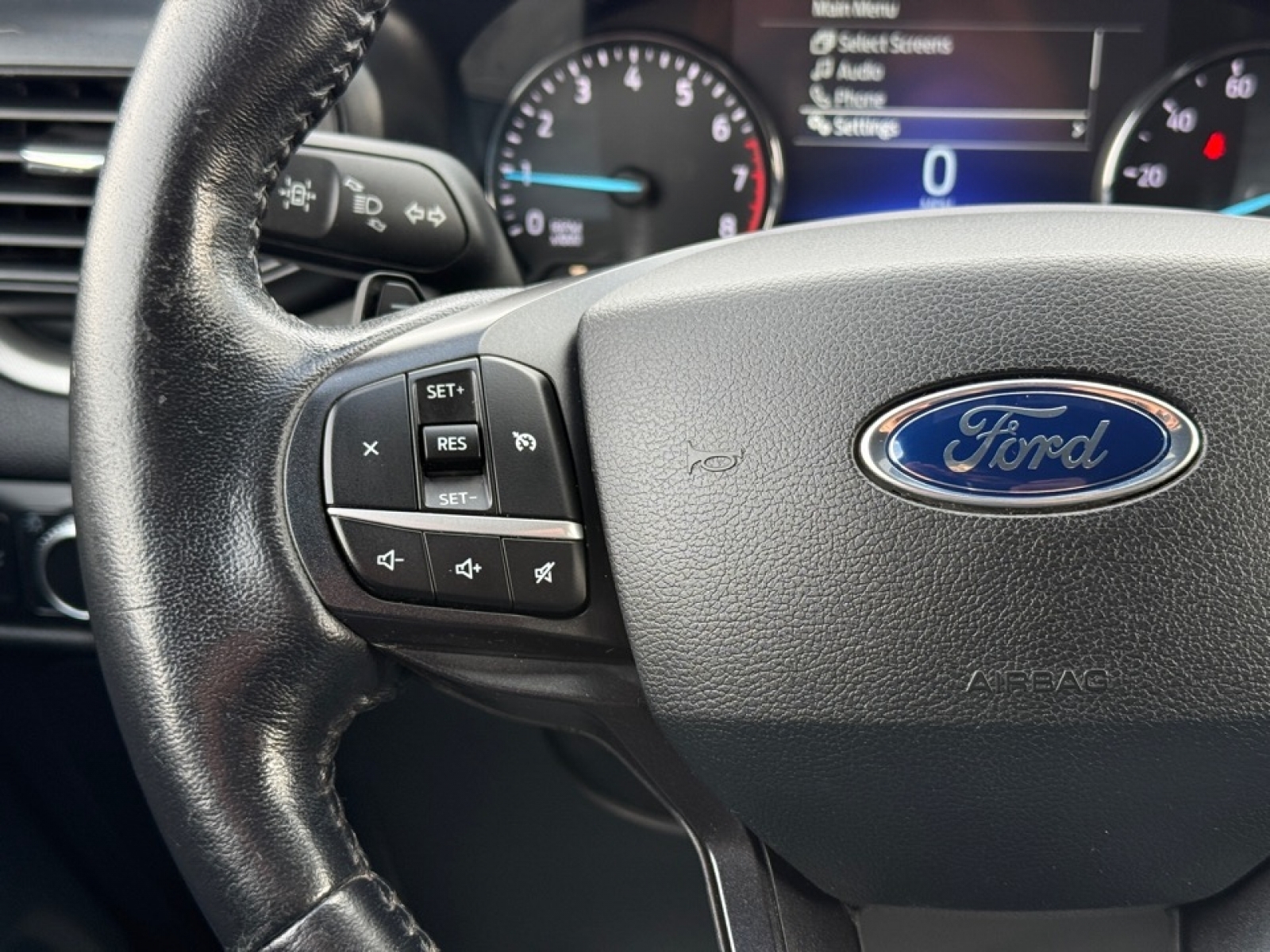 2020 Ford Explorer XLT, 37667A, Photo