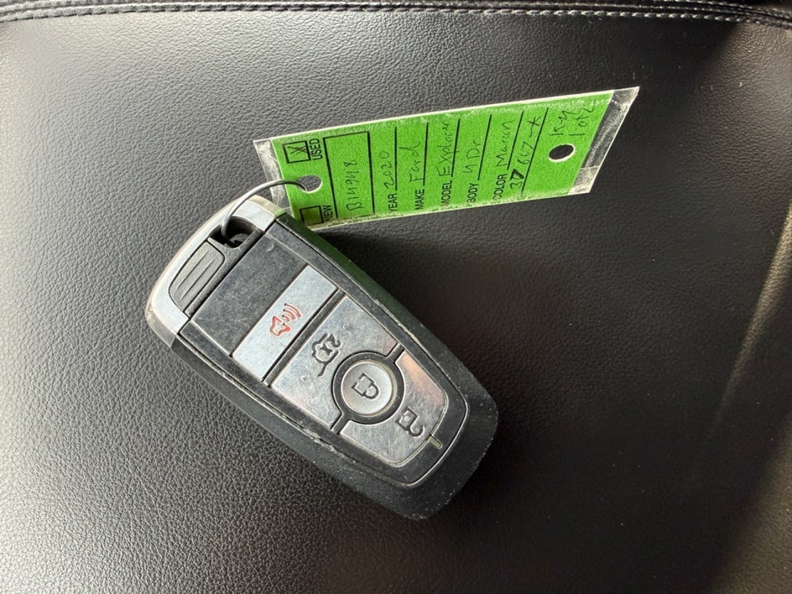 2020 Ford Explorer XLT, 37667A, Photo