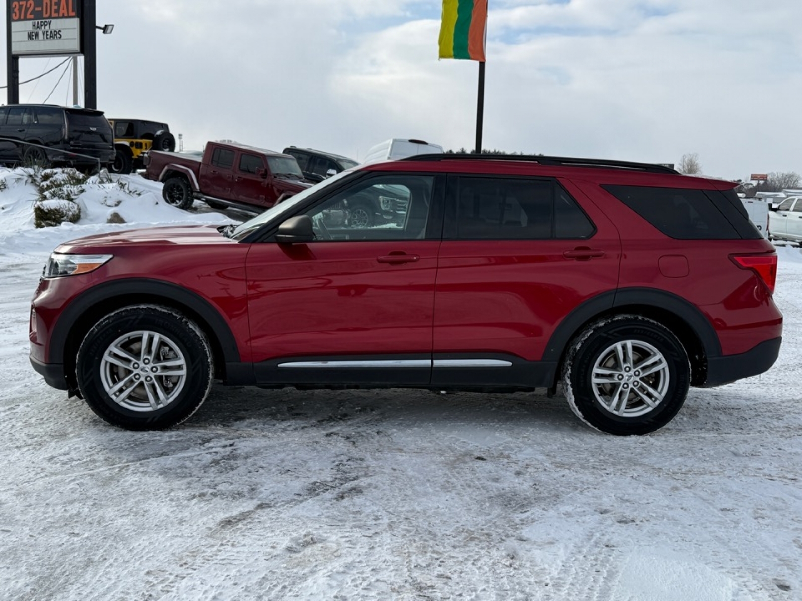 2020 Ford Explorer XLT, 37667A, Photo
