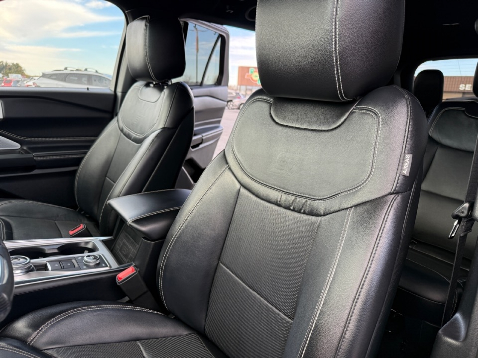 2020 Ford Explorer ST, 38846, Photo