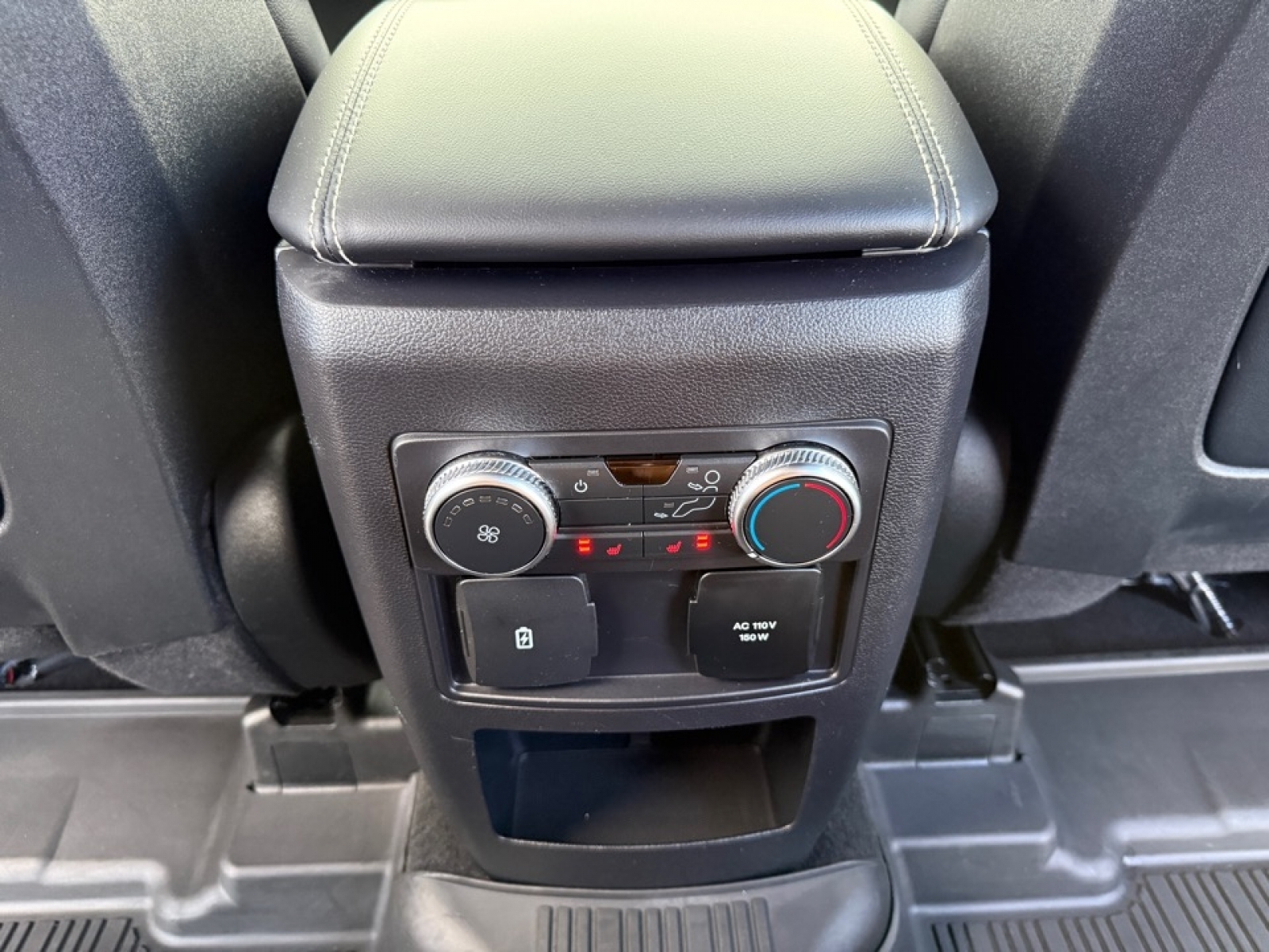 2020 Ford Explorer ST, 38846, Photo