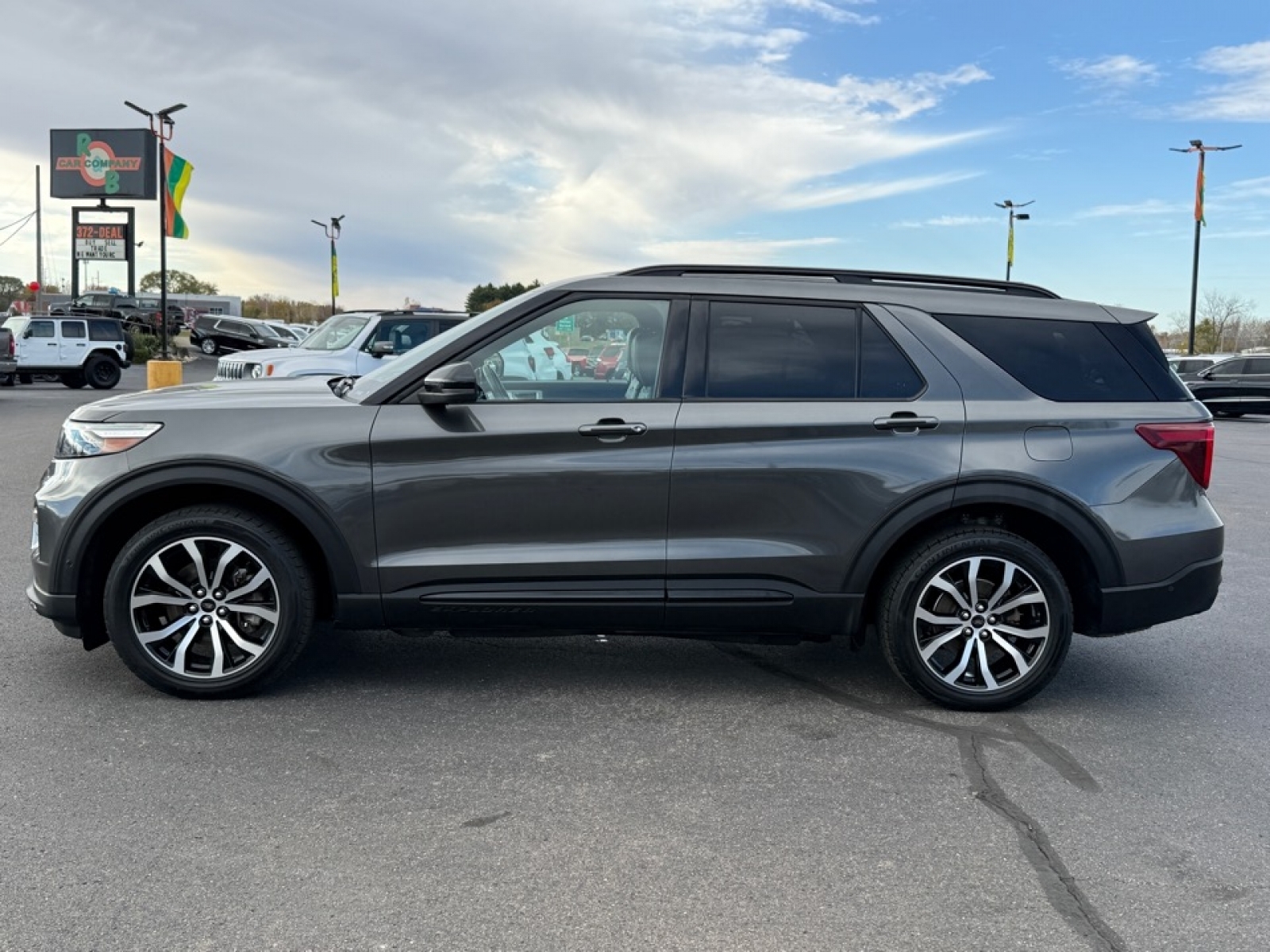 2020 Ford Explorer ST, 38846, Photo