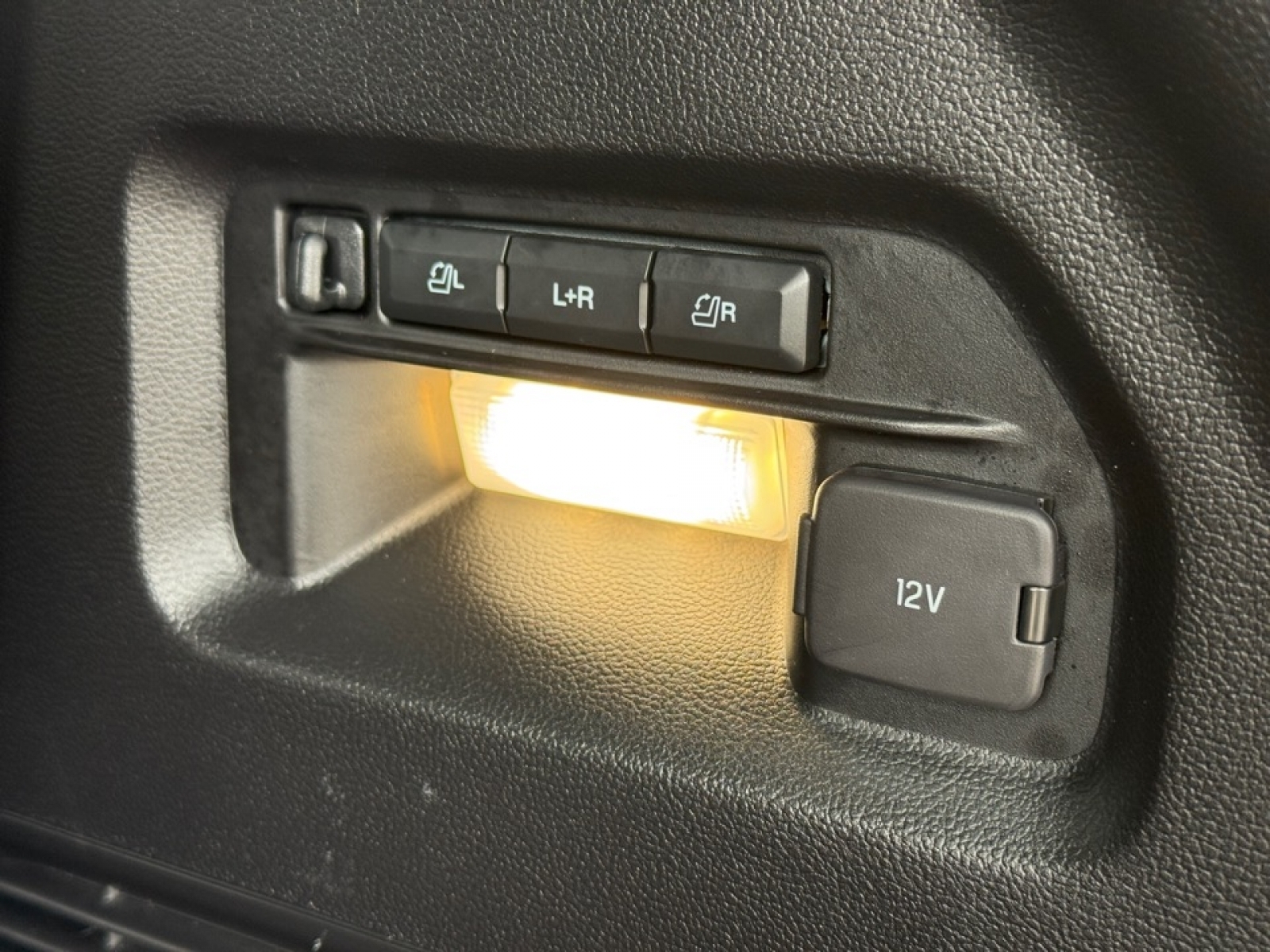 2020 Ford Explorer Limited, 39062A, Photo