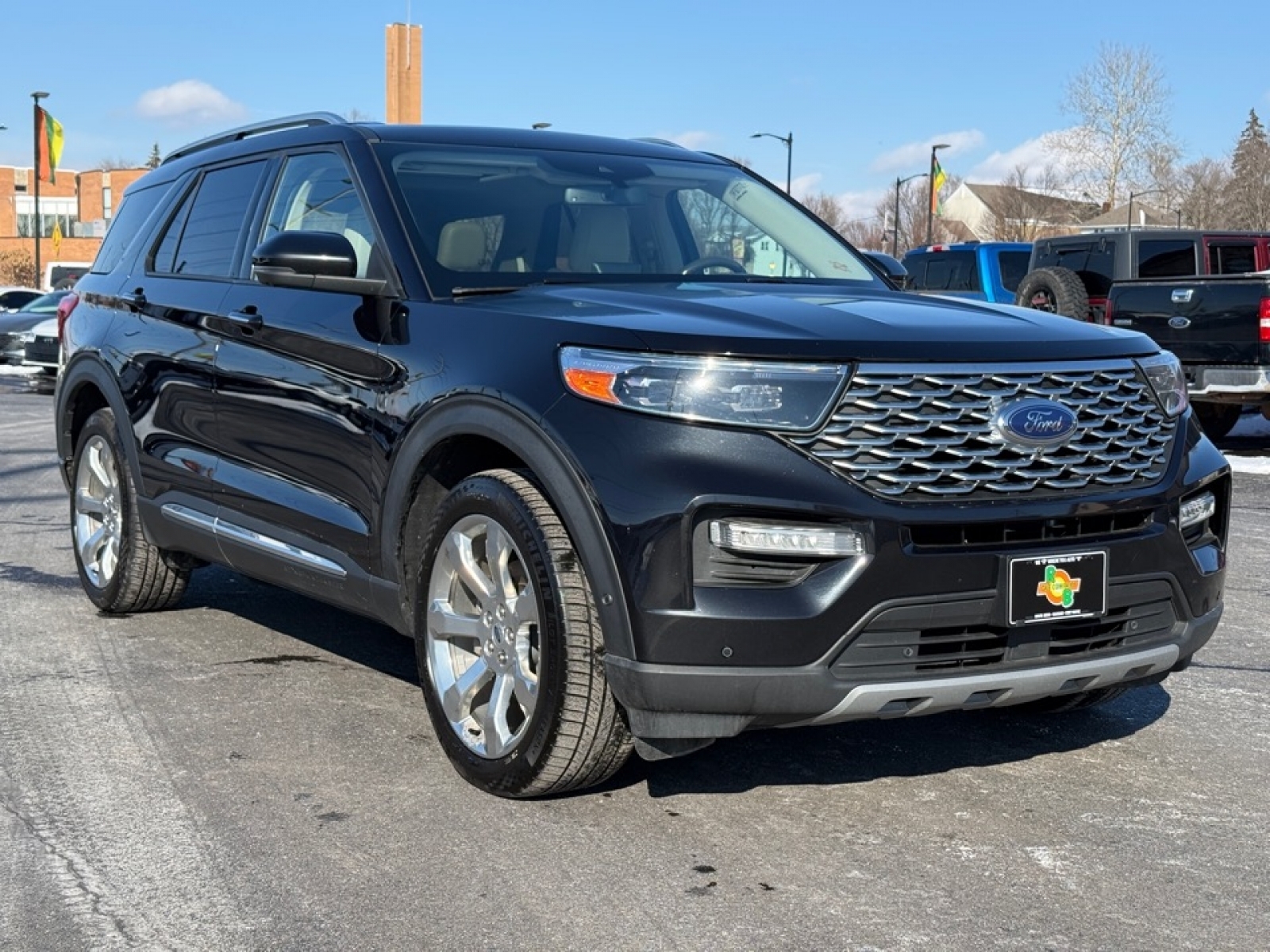 2020 Ford Explorer Platinum, 39528, Photo