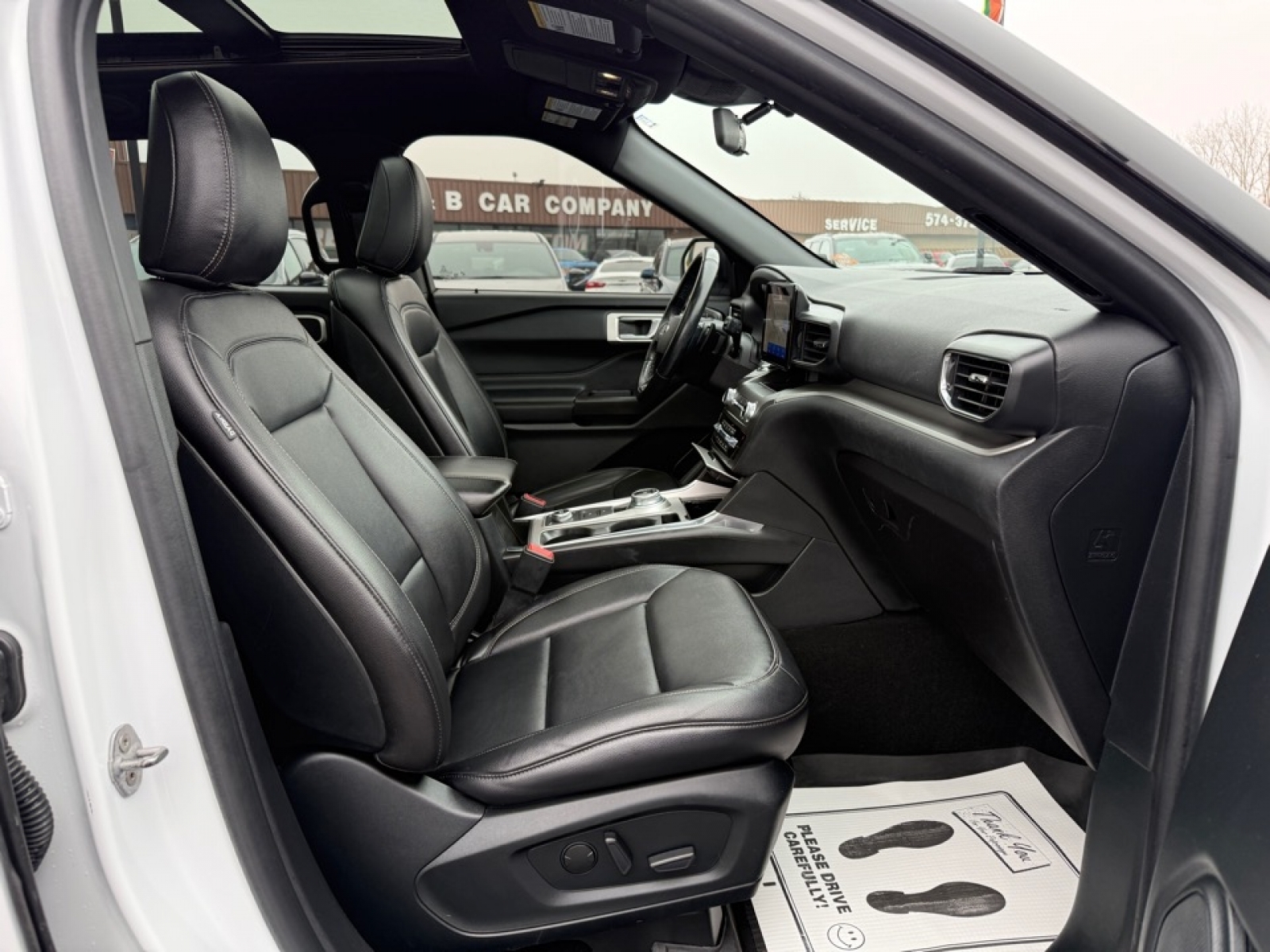 2020 Ford Explorer XLT, 39551, Photo