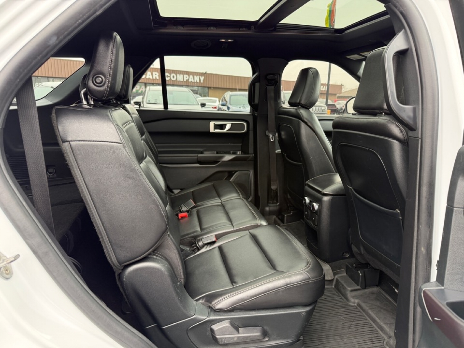 2020 Ford Explorer XLT, 39551, Photo