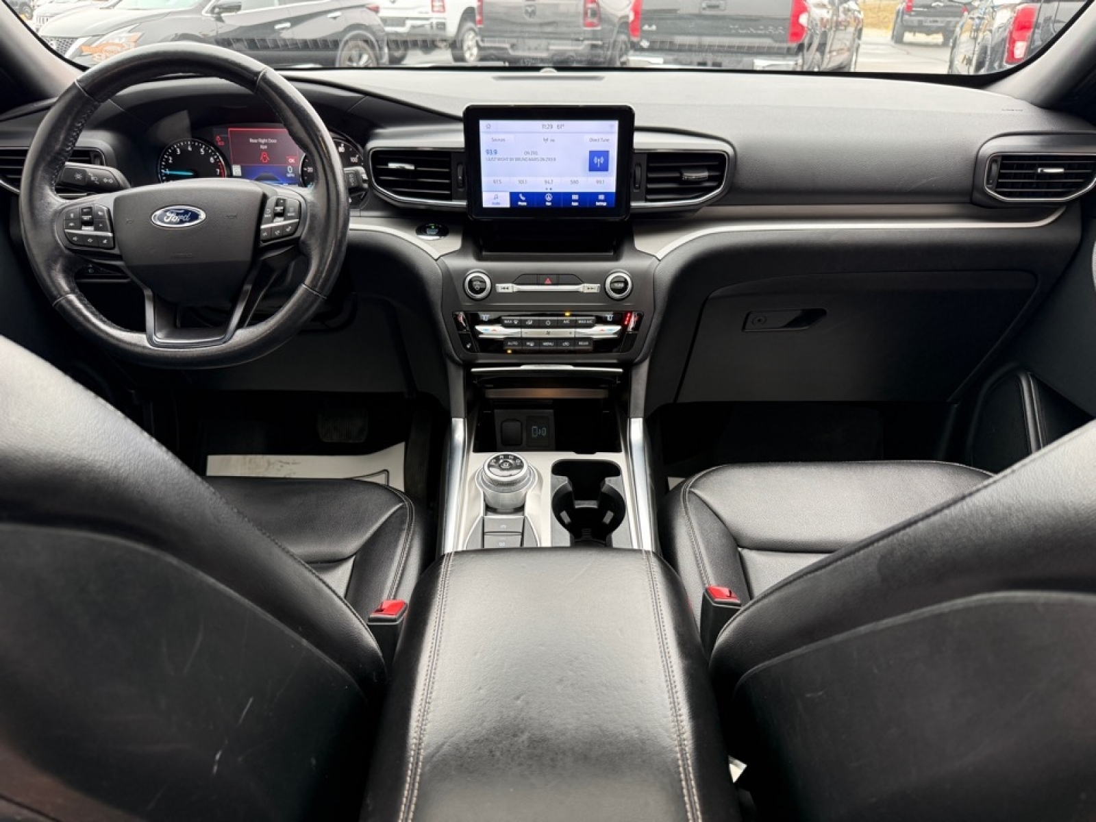 2020 Ford Explorer XLT, 39551, Photo