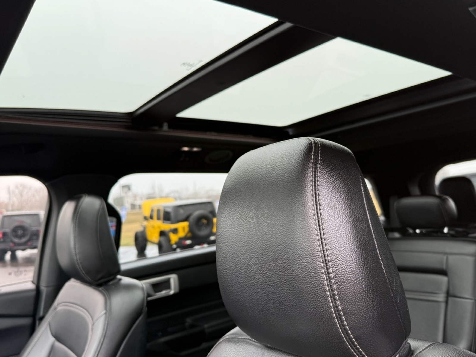 2020 Ford Explorer XLT, 39551, Photo