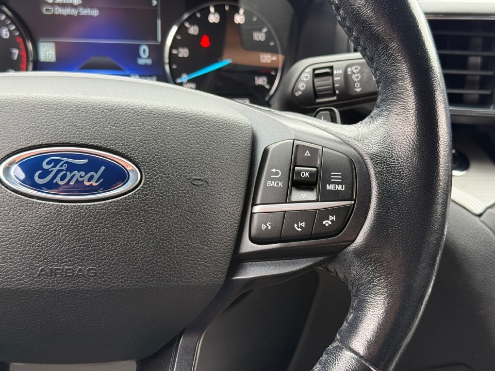 2020 Ford Explorer XLT, 39551, Photo