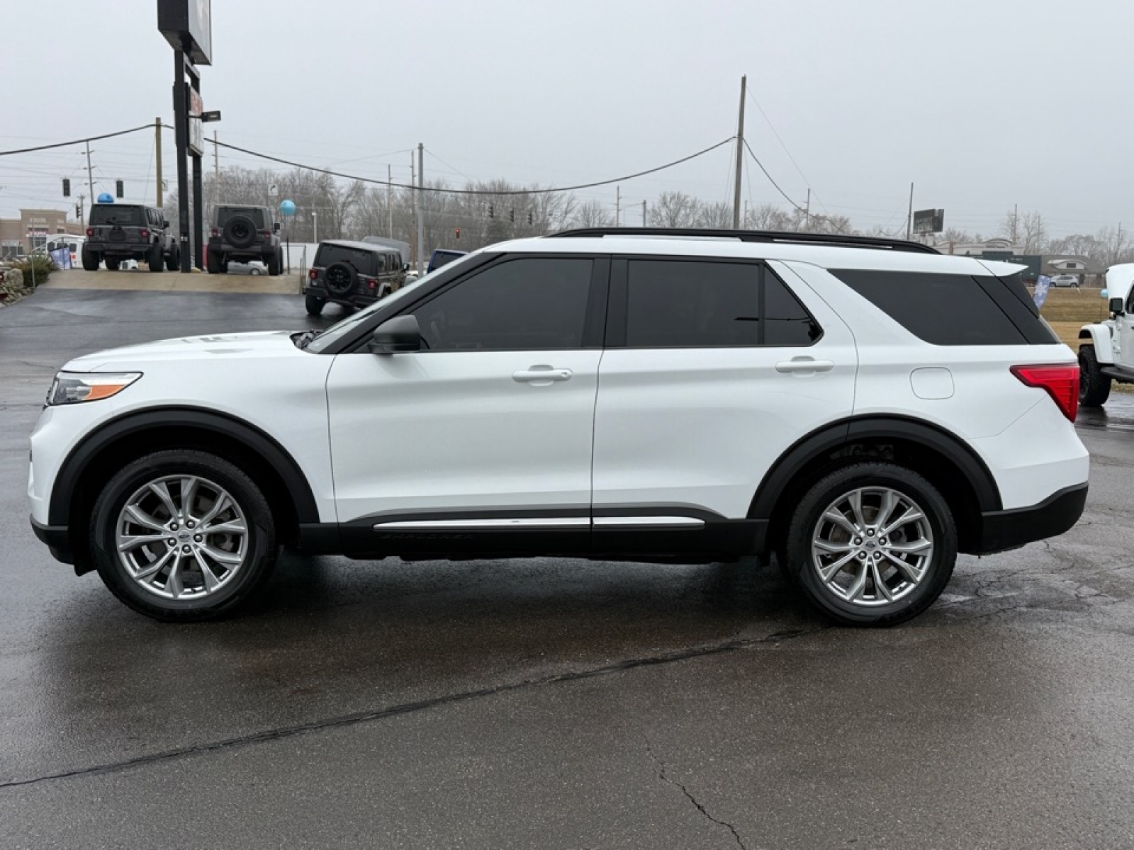 2020 Ford Explorer XLT, 39551, Photo