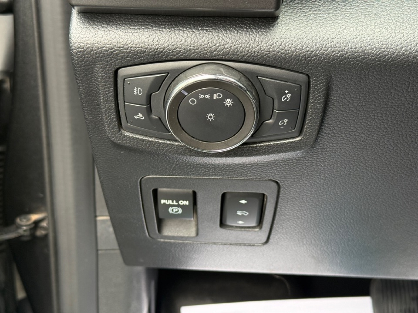 2020 Ford F-150 XLT, 39029, Photo