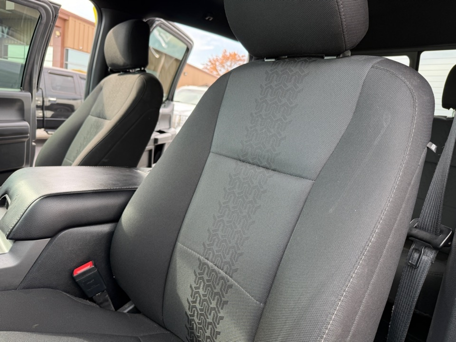 2020 Ford F-150 XLT, 39153, Photo