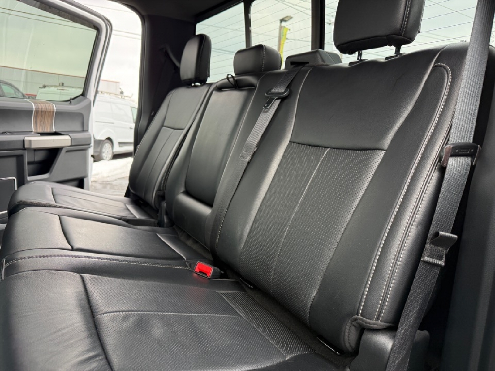 2020 Ford F-150 LARIAT, 39506, Photo