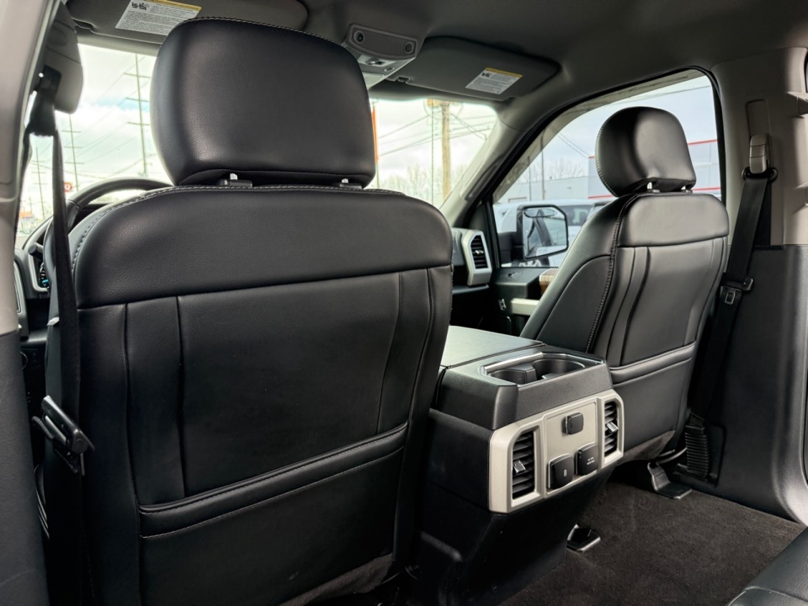 2020 Ford F-150 LARIAT, 39506, Photo