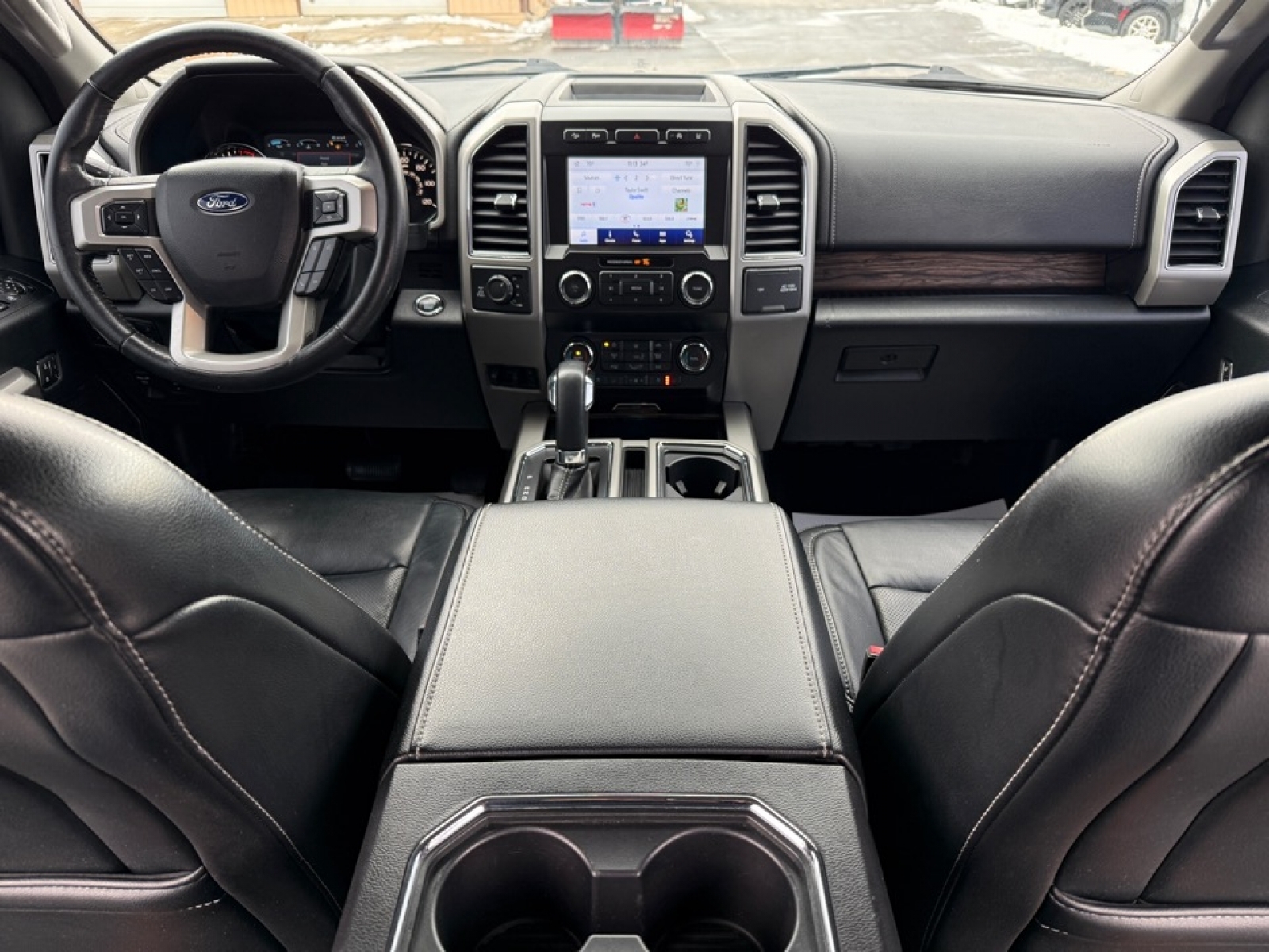 2020 Ford F-150 LARIAT, 39506, Photo