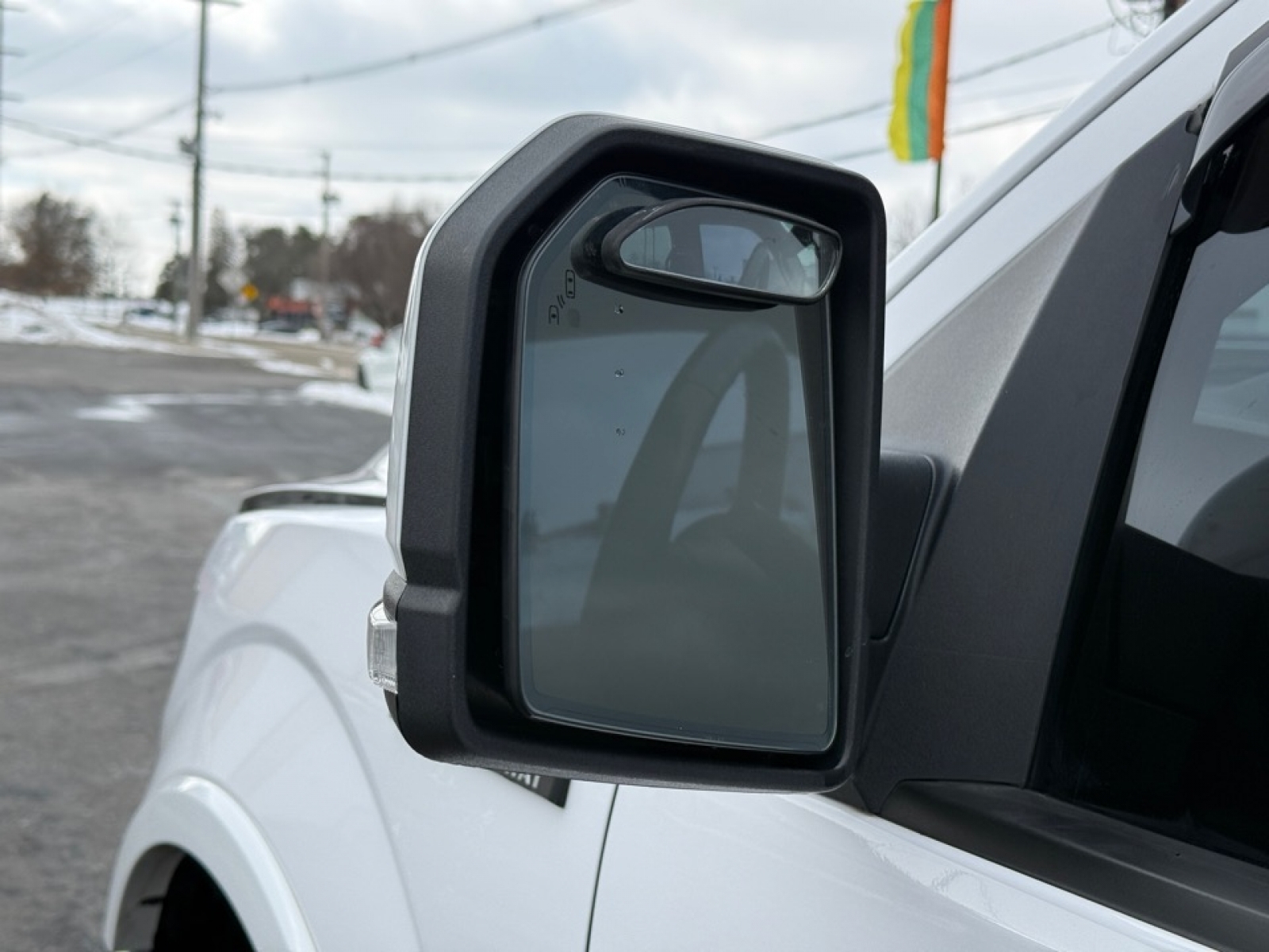 2020 Ford F-150 LARIAT, 39506, Photo