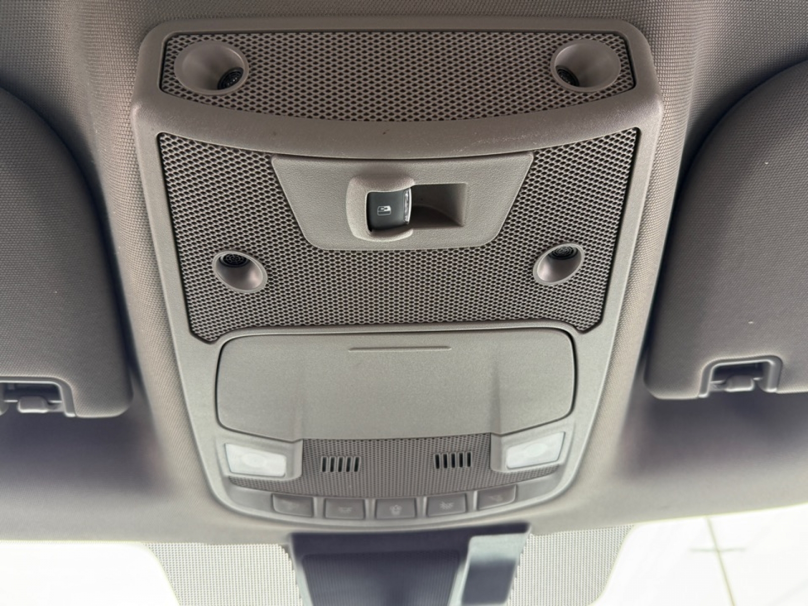 2020 Ford F-150 LARIAT, 39506, Photo