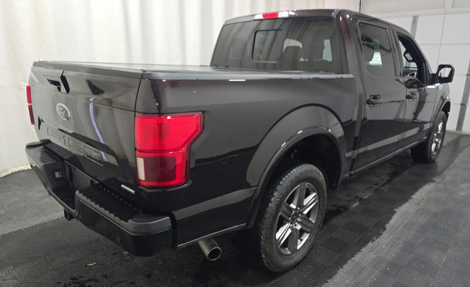 2020 Ford F-150 LARIAT, 39811, Photo