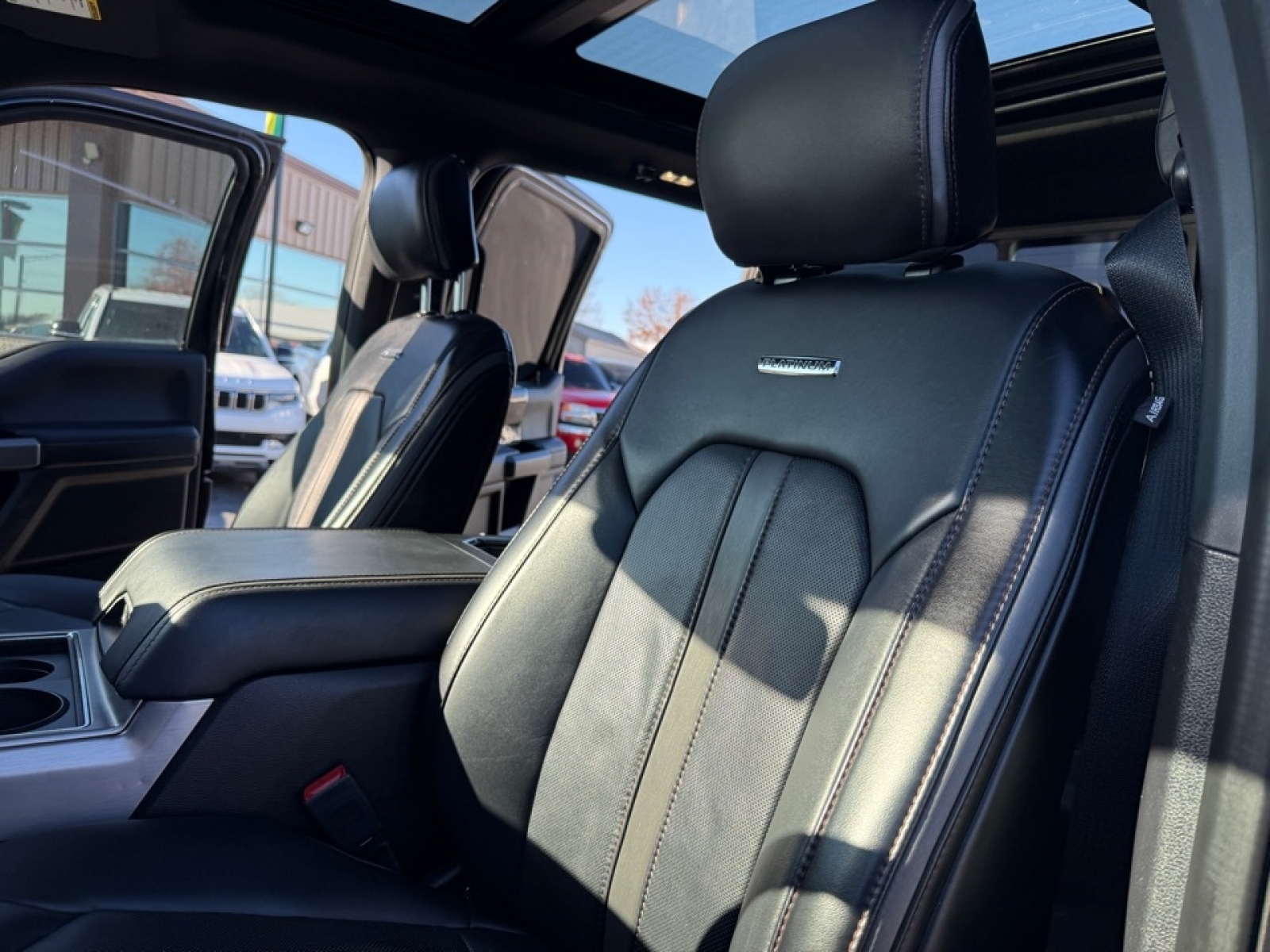 2020 Ford F-250 Platinum, 39139, Photo