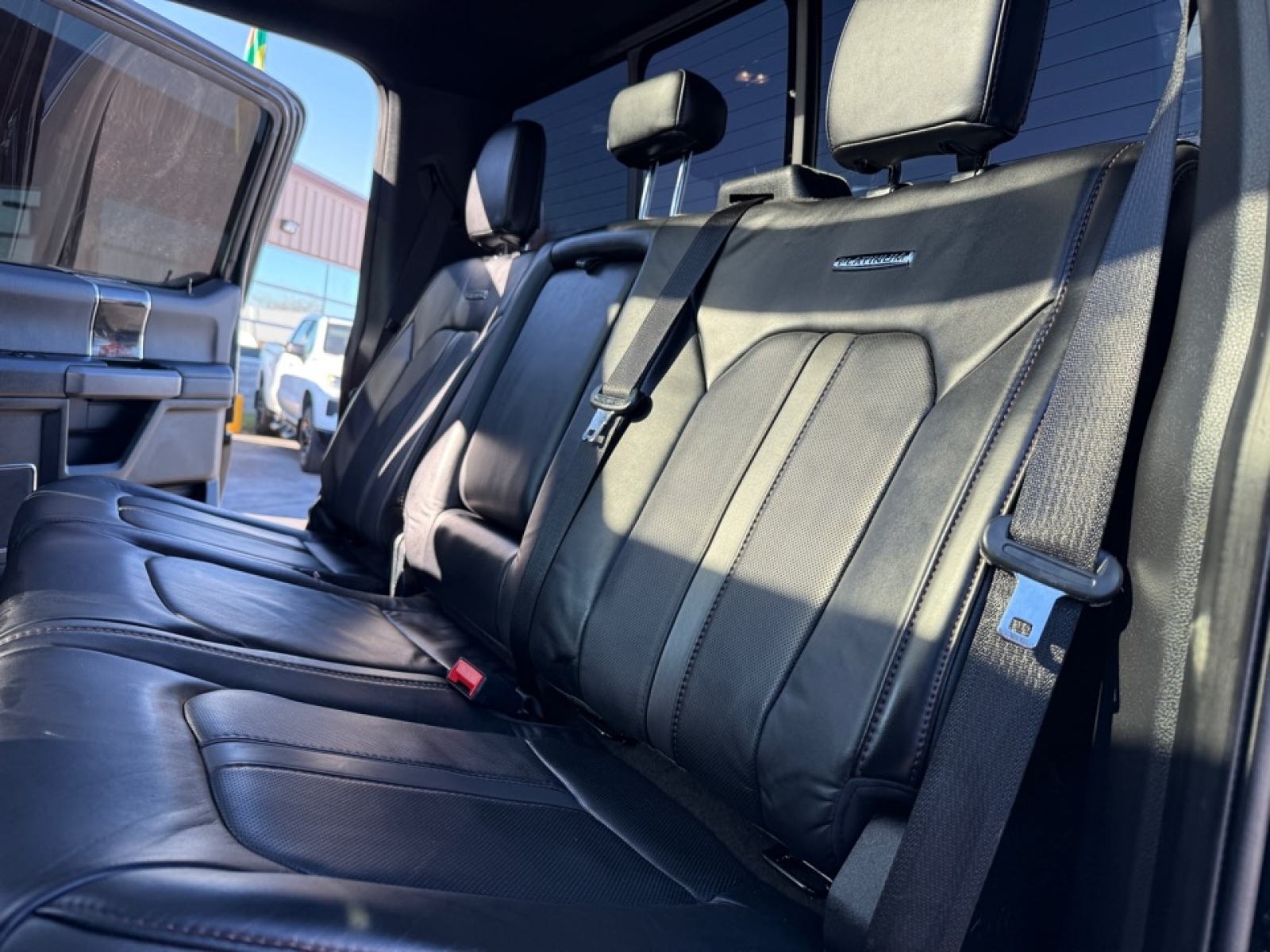 2020 Ford F-250 Platinum, 39139, Photo