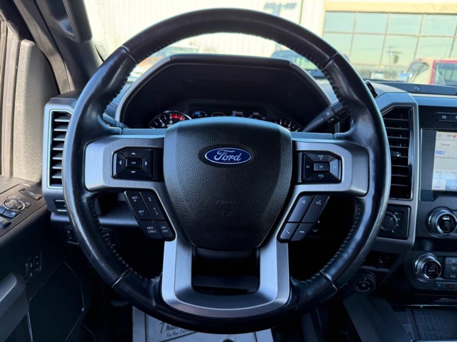 2020 Ford F-250 Platinum, 39139, Photo