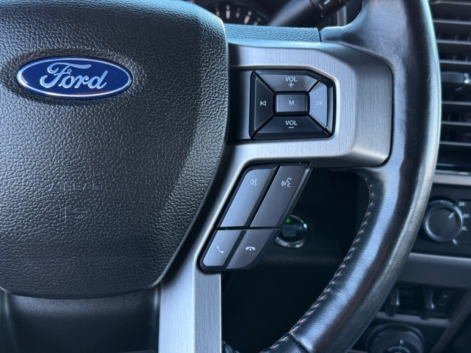 2020 Ford F-250 Platinum, 39139, Photo