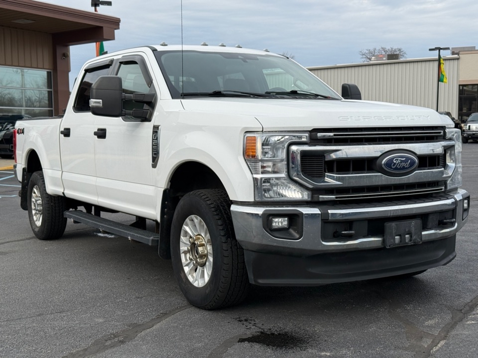 2020 Ford F-250 XLT photo 2