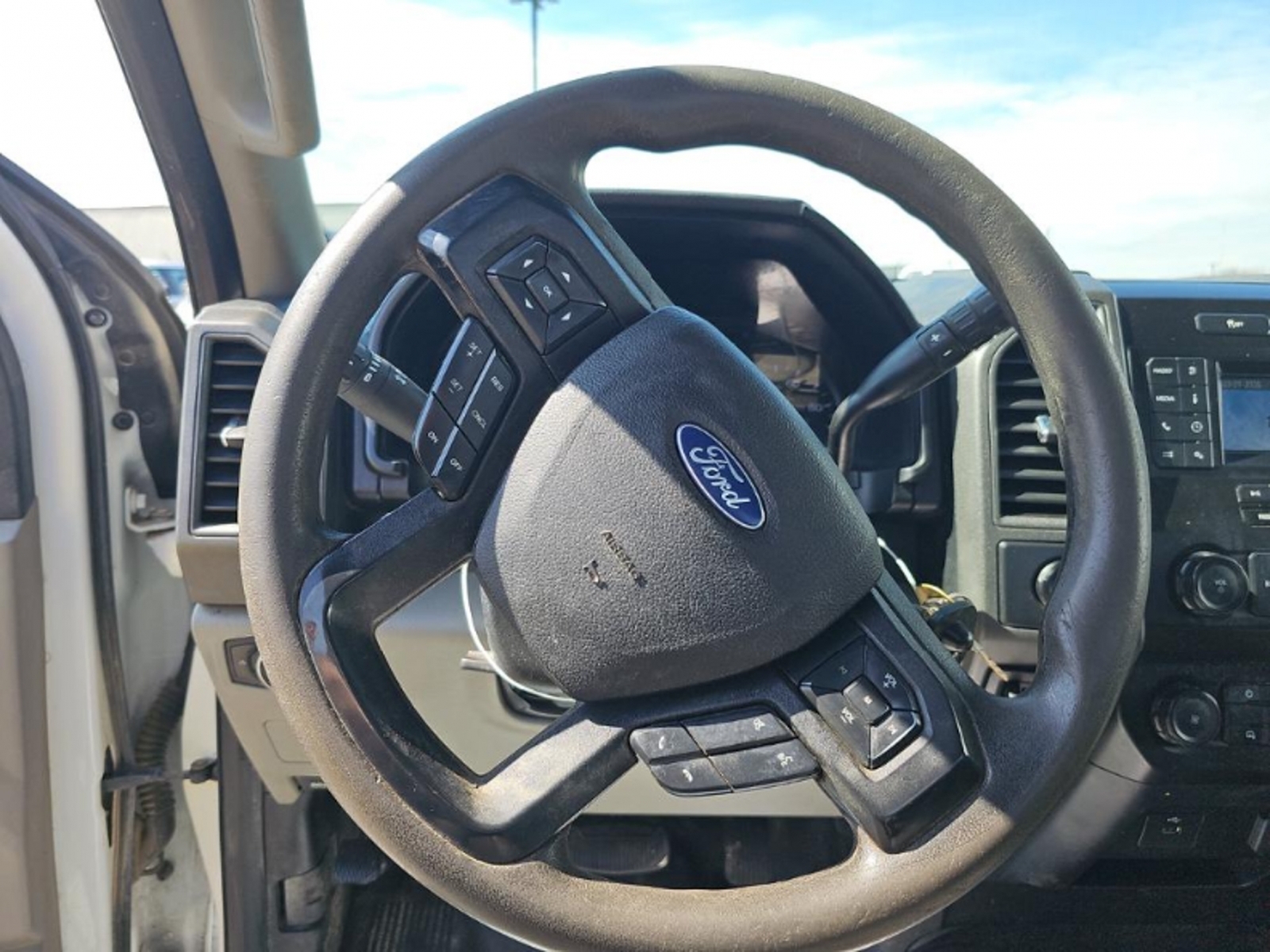 2020 Ford F-250 XL, 39812, Photo
