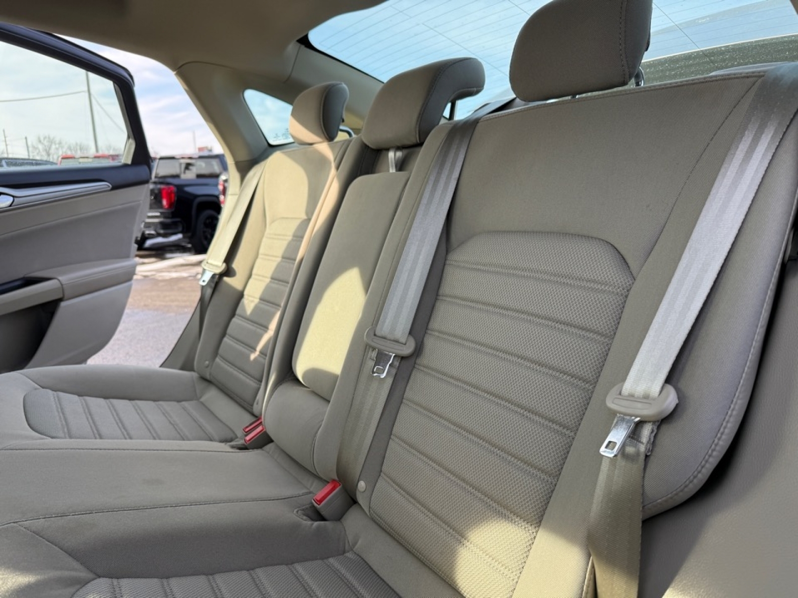 2020 Ford Fusion SE, 39253, Photo