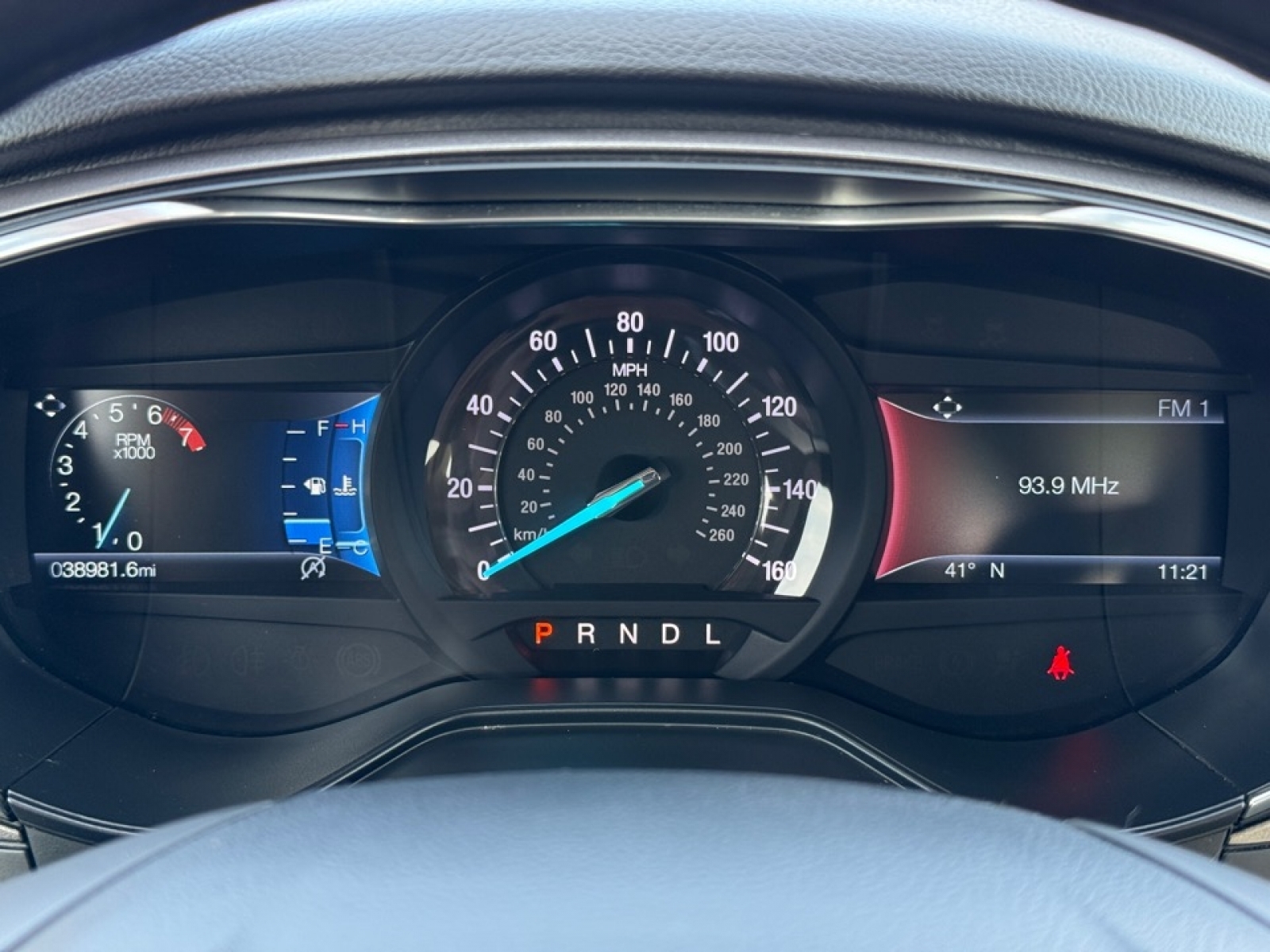 2020 Ford Fusion SE, 39253, Photo