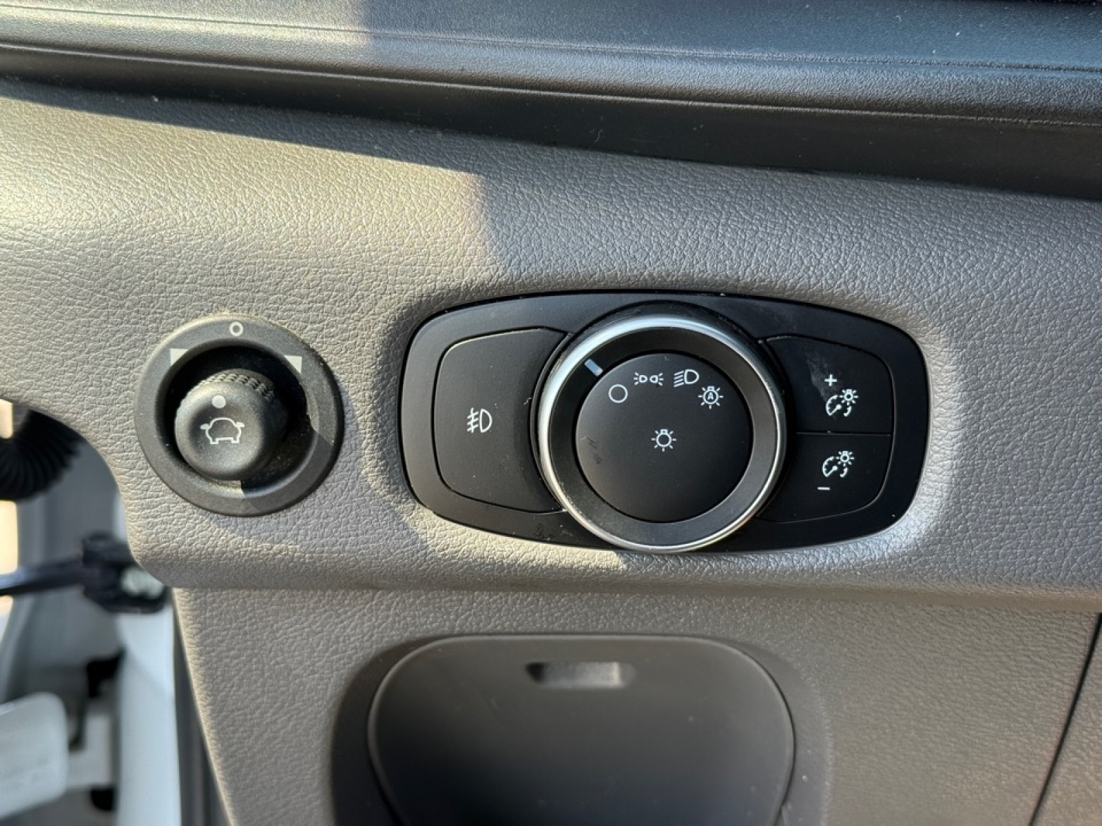 2020 Ford Transit-150 Cargo Van T-150 148