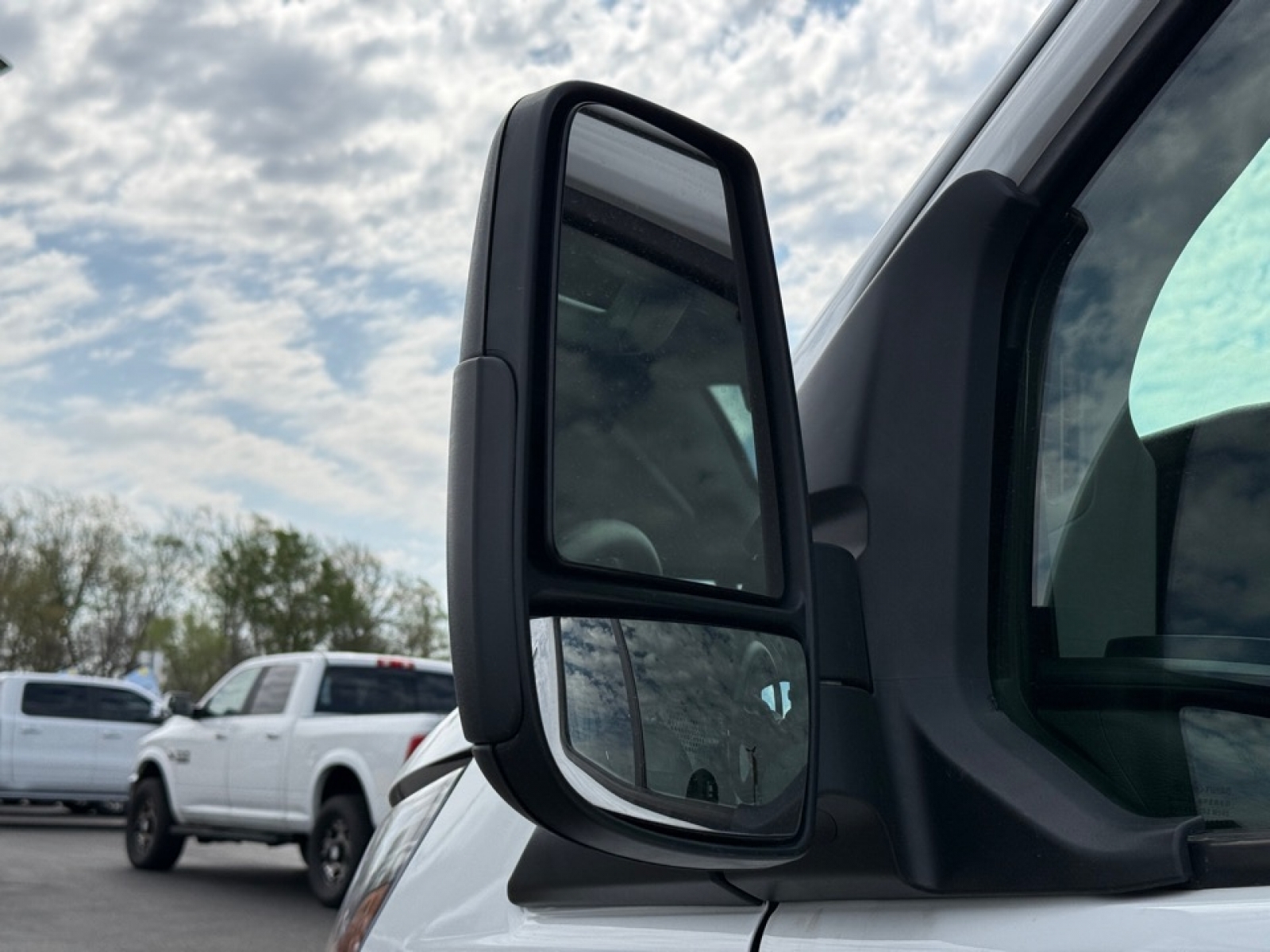 2020 Ford Transit-250 Cargo Van T-250 148