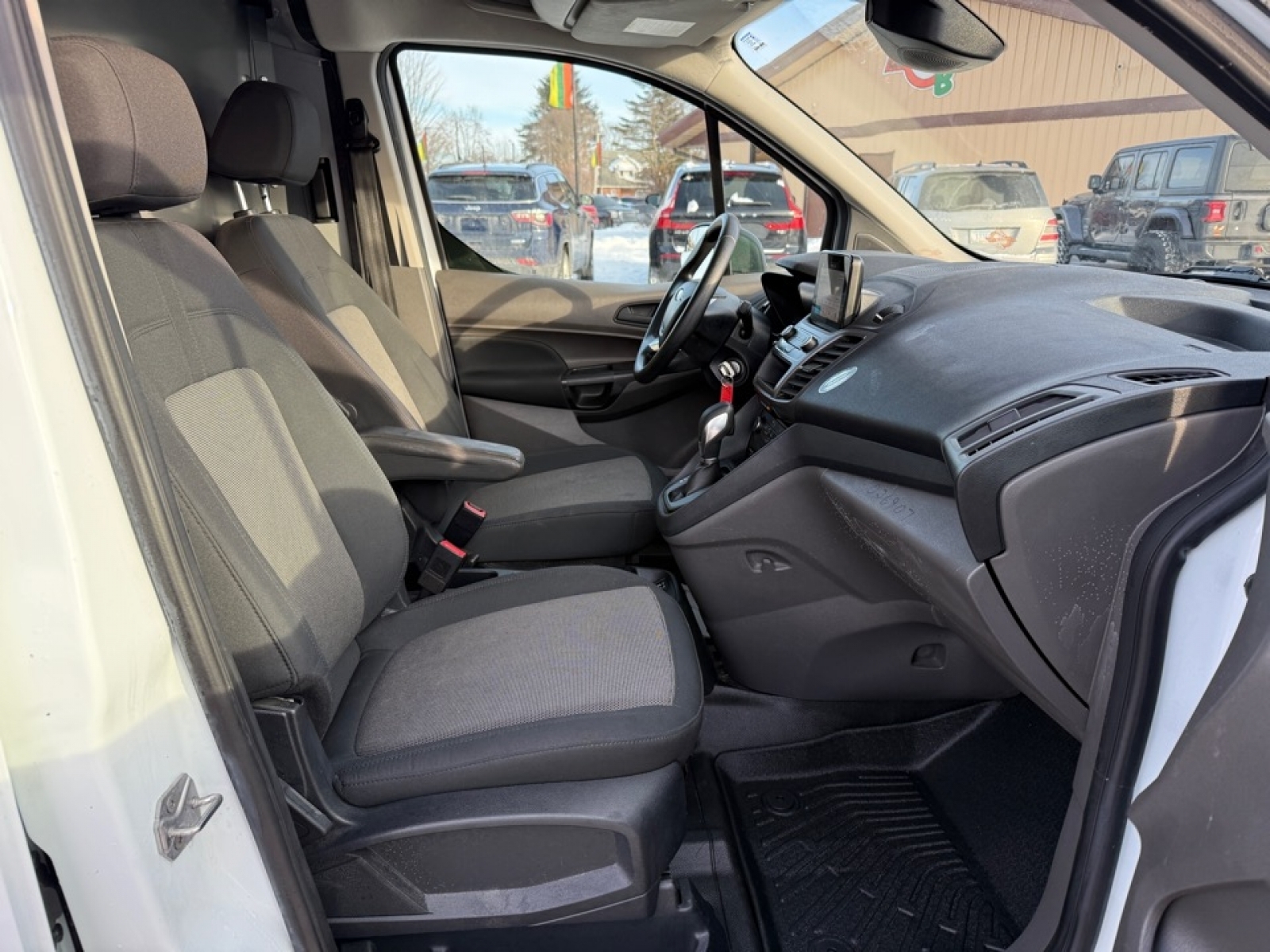 2020 Ford Transit Connect XL Cargo Van, 39424, Photo