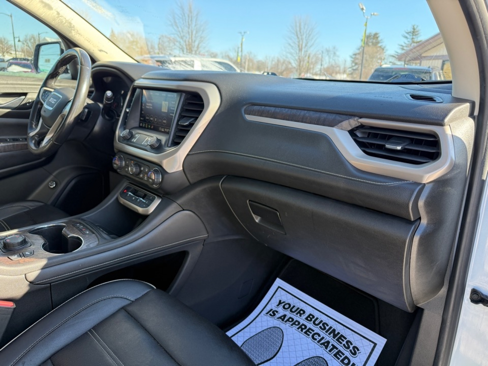 2020 GMC Acadia AWD Denali, 39412, Photo