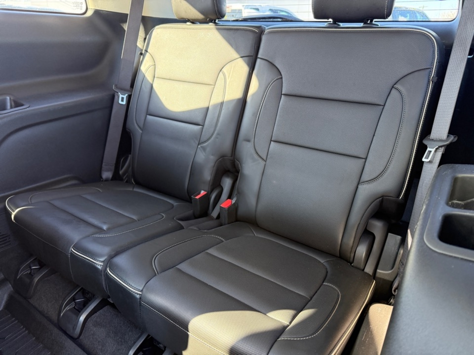 2020 GMC Acadia AWD Denali, 39412, Photo