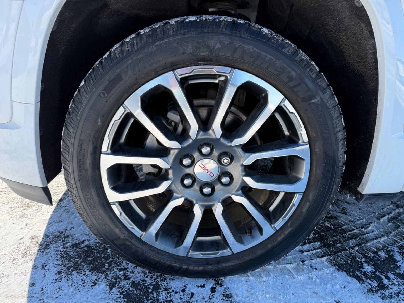 2020 GMC Acadia AWD Denali, 39412, Photo