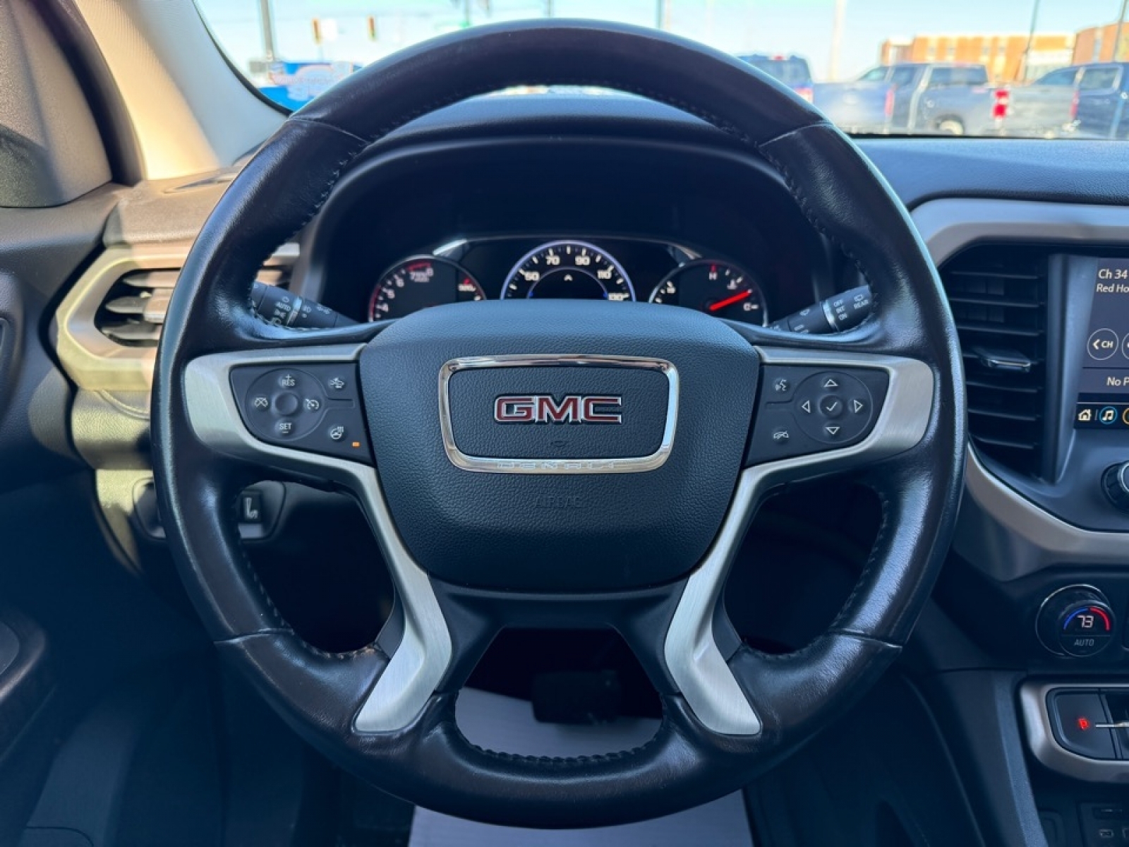 2020 GMC Acadia AWD Denali, 39412, Photo