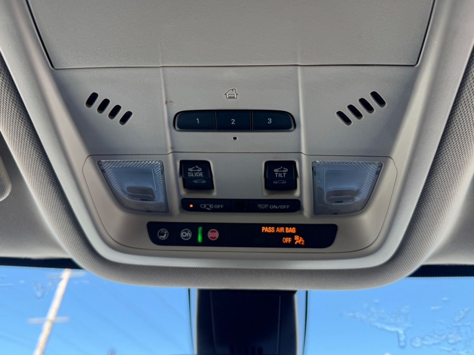 2020 GMC Acadia AWD Denali, 39412, Photo