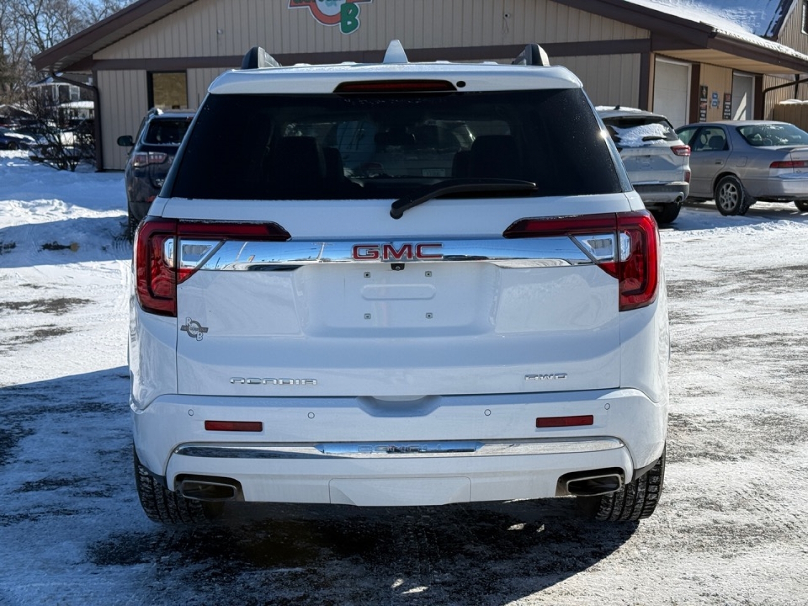 2020 GMC Acadia AWD Denali, 39412, Photo