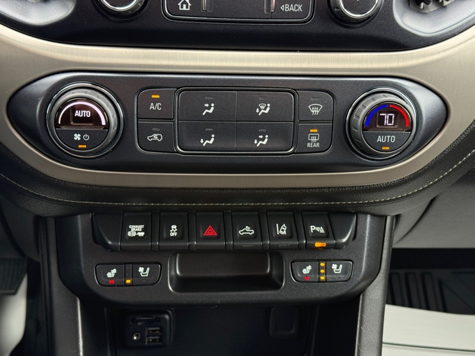 2020 GMC Canyon 4WD Crew Cab Short Box All Terrain - Clo, 38867, Photo